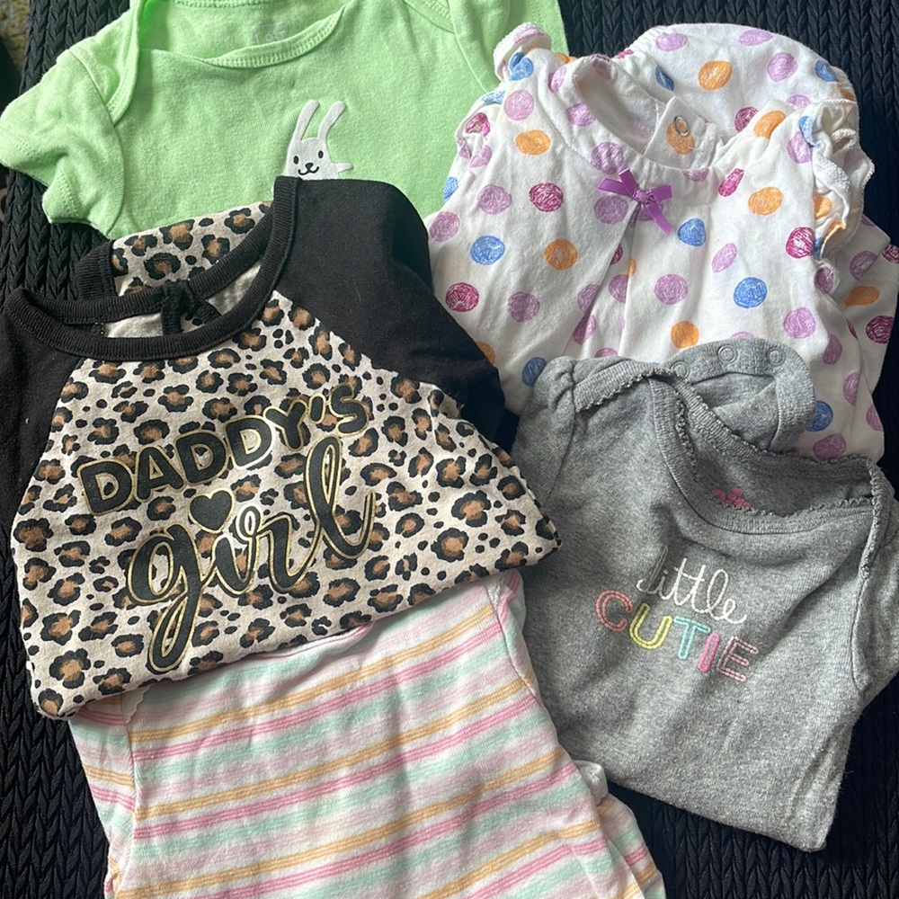 5pc lot - Mixed items size 3/6 months